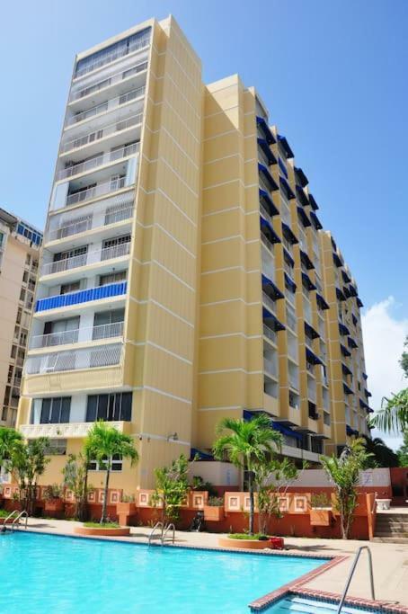 Non Stop Party Apartment Condo Сан-Хуан Экстерьер фото