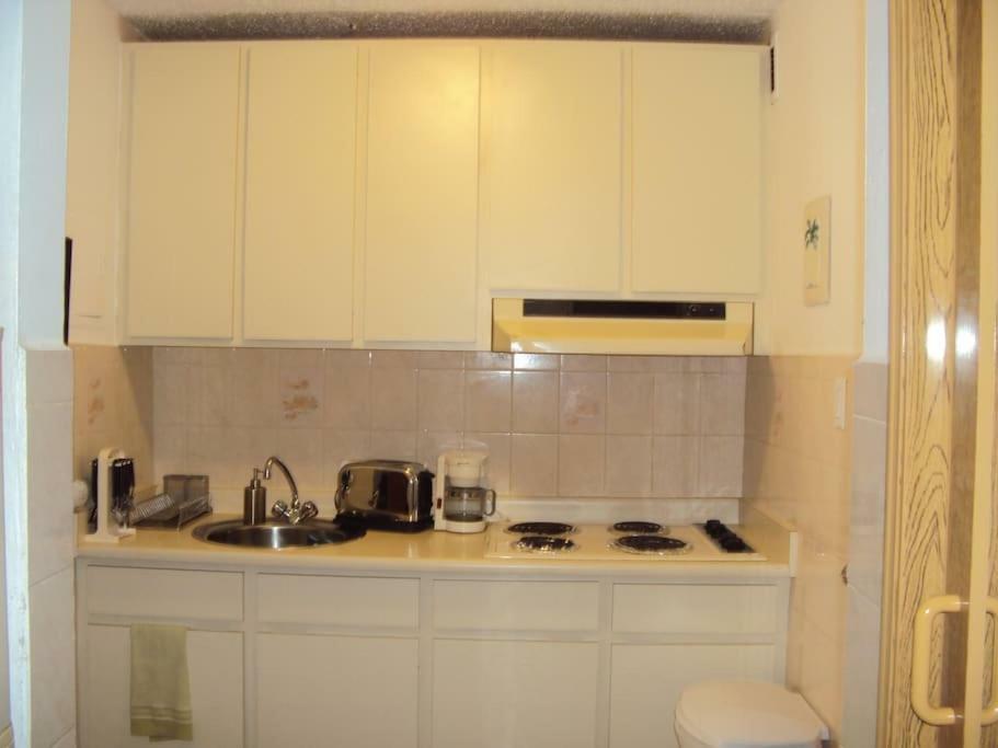Non Stop Party Apartment Condo Сан-Хуан Экстерьер фото